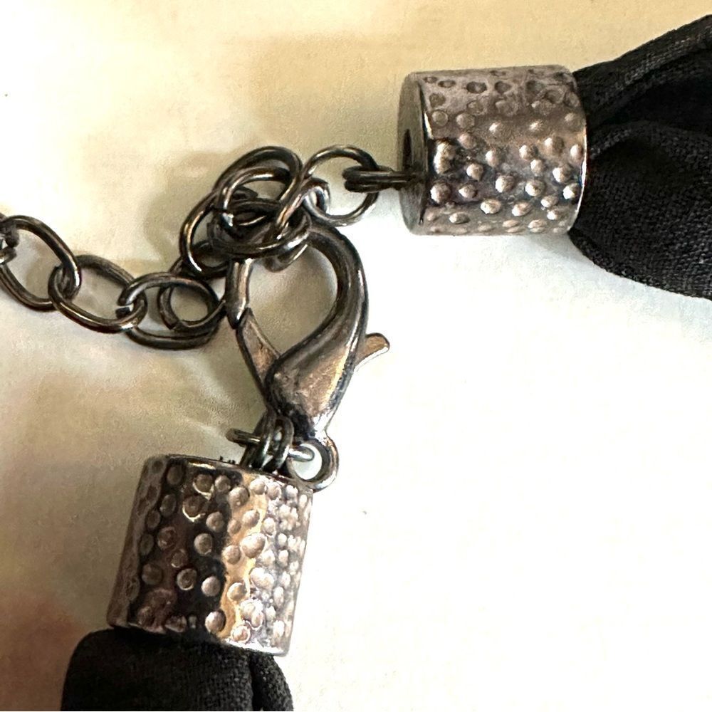Silver tone statement necklace - Picture 8 of 11
